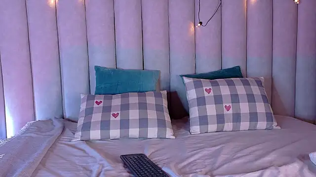 ChanelAdamss  online show from 2, 10, 2025