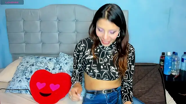 Snapshot of Selenakyle92_ chatting on 17, 1, 2025 Selenakyle92 online show from 17, 1, 2025