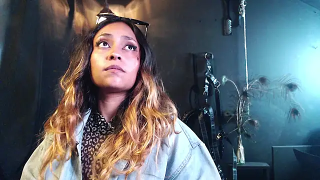 Snapshot of saba_the_courtesan chatting on 16, 10, 2025 saba the courtesan online show from 16, 10, 2025