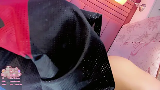 Snapshot of Baddinner chatting on 11, 4, 2026 Baddinner online show from 11, 4, 2026