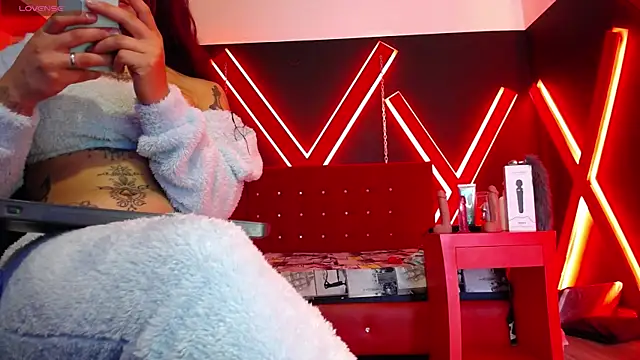 Snapshot of engel_devil chatting on 31, 10, 2025 engel devil online show from 31, 10, 2025