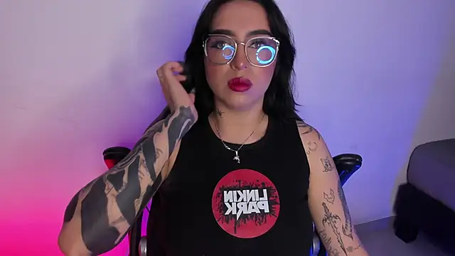 AnnikaMerliahh  online show from 9, 10, 2025