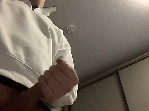 Snapshot of neilho1 chatting on 19, 1, 2025 neilho1 online show from 19, 1, 2025