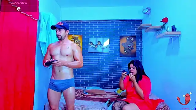 alessandro27yleonora online show from 17, 2, 2026