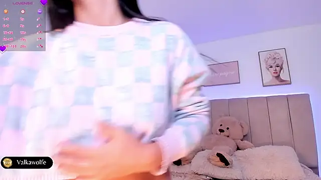 valka wolfe online show from 25, 1, 2025