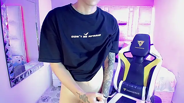 Snapshot of Brayan_lopezz chatting on 27, 1, 2025 Brayan lopezz online show from 27, 1, 2025