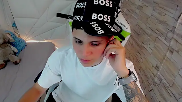 Snapshot of Brayan_lopezz chatting on 17, 3, 2025 Brayan lopezz online show from 17, 3, 2025