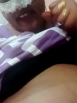 Snapshot of seemi_bhabhi chatting on 1, 3, 2025 seemi bhabhi online show from 1, 3, 2025