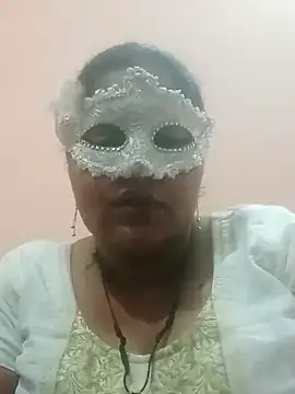 Snapshot of seemi_bhabhi chatting on 21, 3, 2025 seemi bhabhi online show from 21, 3, 2025