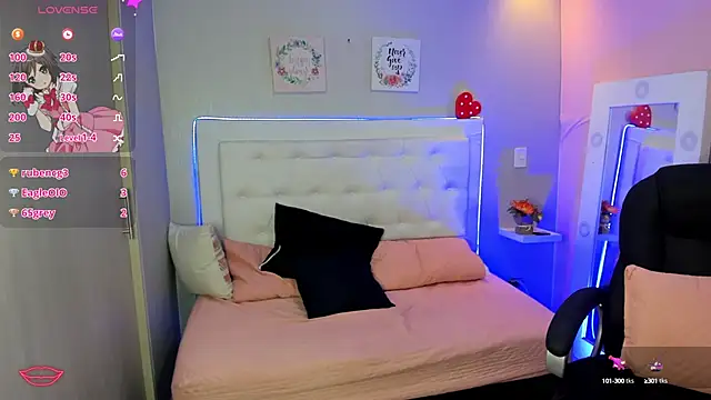 EMALINDA  HILSS online show from 19, 1, 2025