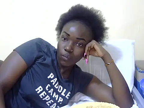 Chichii- online show from 3, 1, 2025