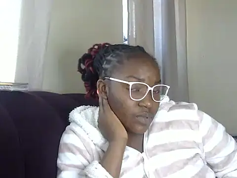 Snapshot of Chichii- chatting on 1, 3, 2026 Chichii- online show from 1, 3, 2026