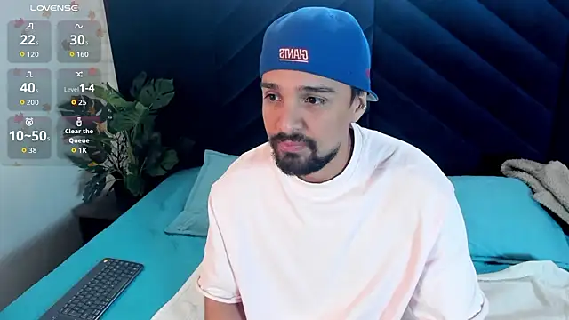 Snapshot of Edward_max chatting on 5, 2, 2026 Edward max online show from 5, 2, 2026