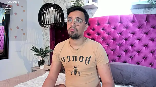 Snapshot of Edward_max chatting on 17, 2, 2026 Edward max online show from 17, 2, 2026