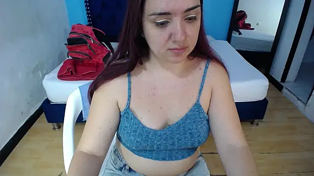 Snapshot of kinky_redhead18 chatting on 10, 9, 2025 kinky redhead18 online show from 10, 9, 2025