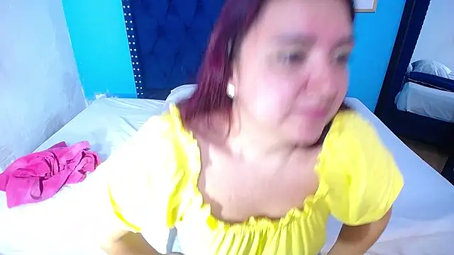 Snapshot of kinky_redhead18 chatting on 6, 10, 2025 kinky redhead18 online show from 6, 10, 2025