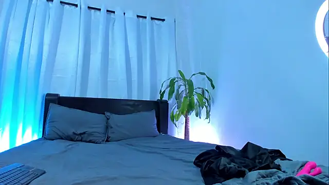 lanaa paul1 online show from 8, 12, 2024