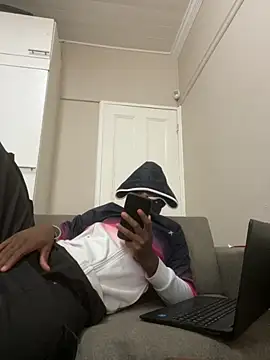 Mischevous T69 online show from 7, 10, 2025