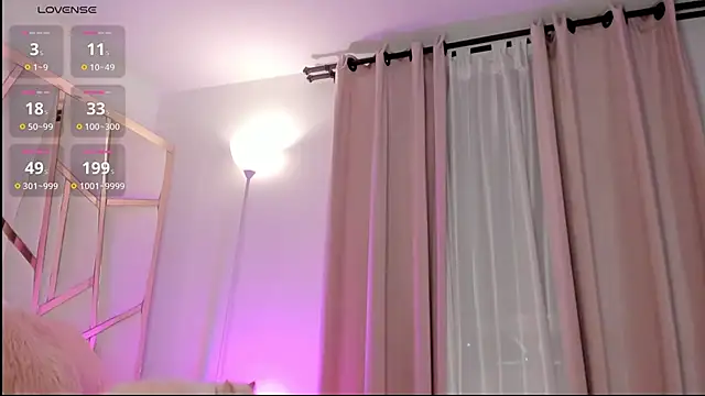 Snapshot of susan_powell chatting on 25, 9, 2025 susan powell online show from 25, 9, 2025