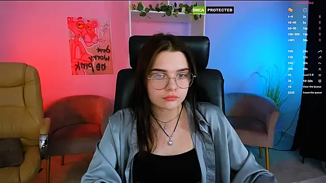 pure radiance1 online show from 13, 2, 2025