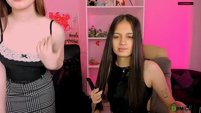 pure radiance1 online show from 26, 9, 2025