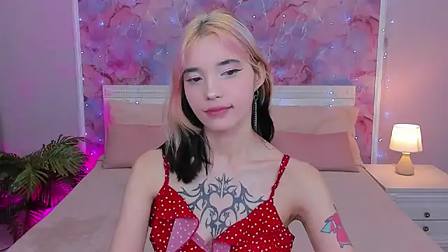 as1an girlfriend online show from 3, 1, 2025