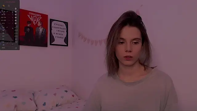  ni kiss online show from 10, 1, 2025