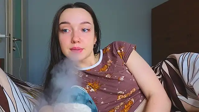 Snapshot of Wild_Sophie_ chatting on 3, 1, 2025 Wild Sophie online show from 3, 1, 2025