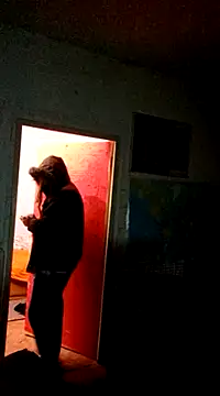 Ozomitro online show from 3, 3, 2025