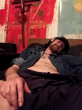 Ozomitro online show from 9, 4, 2026