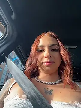 Hilary pinkk online show from 25, 2, 2026