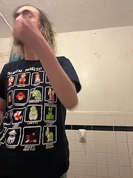 tallnerdyguy online show from 2, 4, 2026