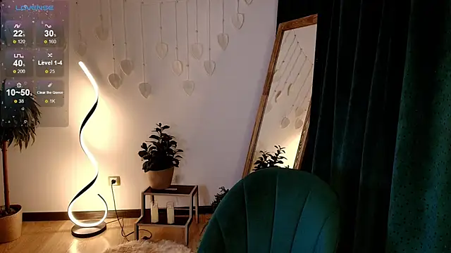 margeriTirell online show from 4, 10, 2025