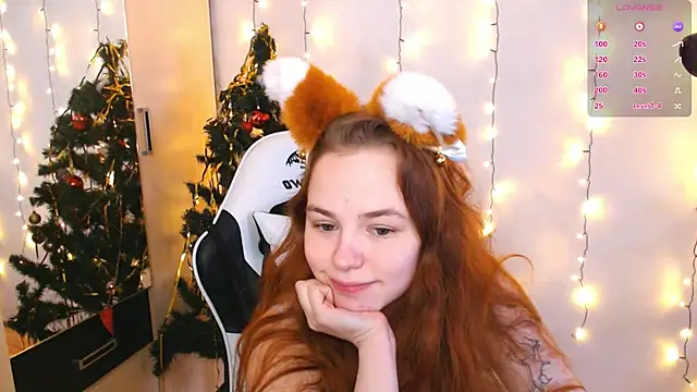 Snapshot of Fox_Lisa chatting on 24, 12, 2024 Fox Lisa online show from 24, 12, 2024