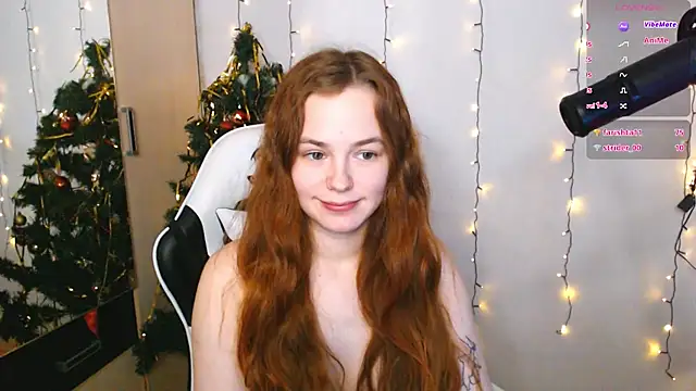 Snapshot of Fox_Lisa chatting on 24, 12, 2024 Fox Lisa online show from 24, 12, 2024