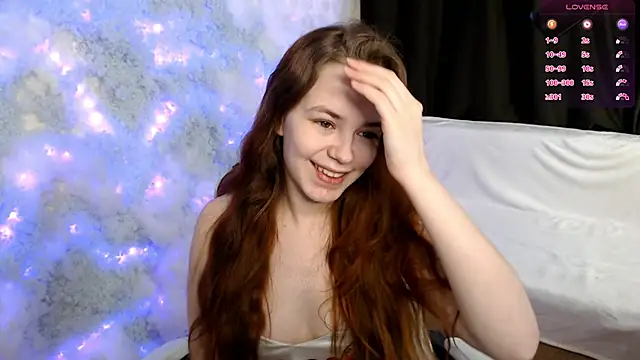 Snapshot of Fox_Lisa chatting on 6, 2, 2025 Fox Lisa online show from 6, 2, 2025