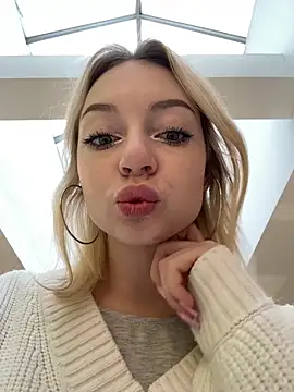 Snapshot of melissa_grr chatting on 2, 2, 2026 melissa grr online show from 2, 2, 2026