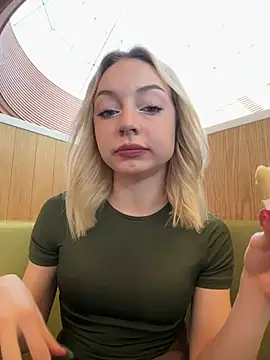 Snapshot of melissa_grr chatting on 7, 2, 2026 melissa grr online show from 7, 2, 2026