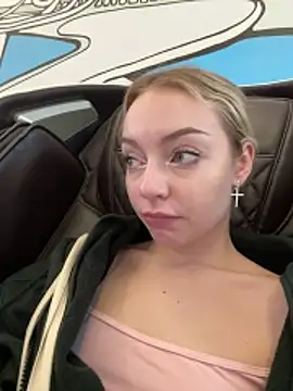 Snapshot of melissa_grr chatting on 13, 2, 2026 melissa grr online show from 13, 2, 2026