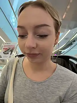 Snapshot of melissa_grr chatting on 4, 3, 2026 melissa grr online show from 4, 3, 2026