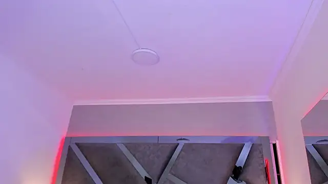 AmberiniHoffman online show from 5, 3, 2025