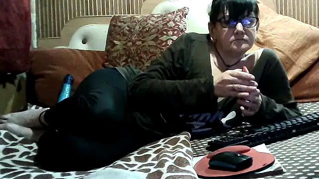 Snapshot of AlanaLaDream chatting on 11, 6, 2026 AlanaLaDream online show from 11, 6, 2026