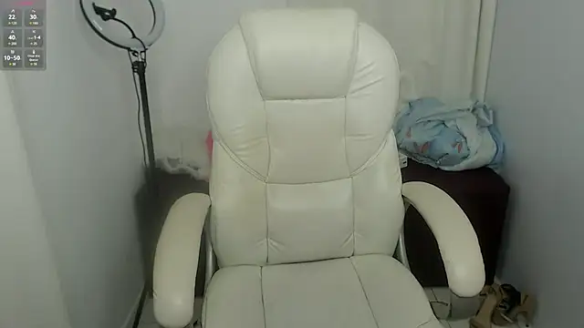 Abby Halliwey online show from 22, 2, 2025