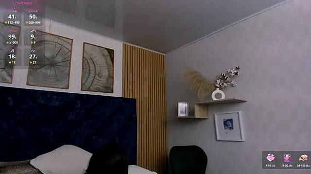 Snapshot of Charlotte_Mayer chatting on 12, 6, 2026 Charlotte Mayer online show from 12, 6, 2026