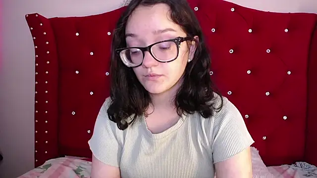 Snapshot of charlotte1-ls chatting on 14, 2, 2025 charlotte1-ls online show from 14, 2, 2025