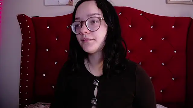 Snapshot of charlotte1-ls chatting on 6, 3, 2025 charlotte1-ls online show from 6, 3, 2025