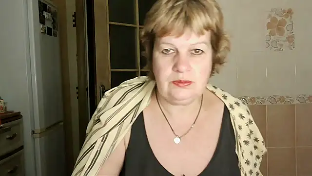 Snapshot of Ettie_Tonia chatting on 26, 1, 2025 Ettie Tonia online show from 26, 1, 2025