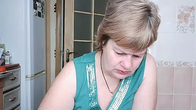 Snapshot of Ettie_Tonia chatting on 16, 2, 2025 Ettie Tonia online show from 16, 2, 2025