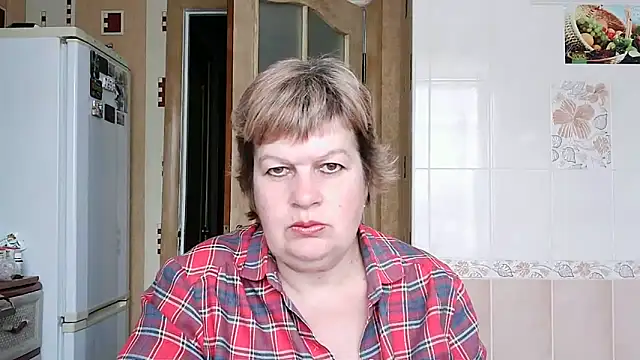 Snapshot of Ettie_Tonia chatting on 1, 3, 2025 Ettie Tonia online show from 1, 3, 2025