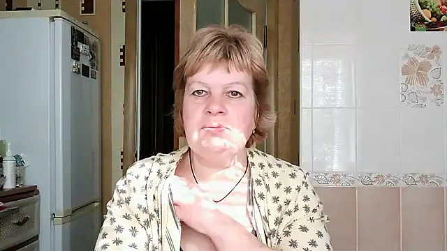 Snapshot of Ettie_Tonia chatting on 11, 3, 2025 Ettie Tonia online show from 11, 3, 2025